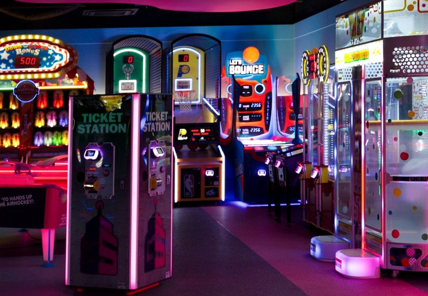momo Debet
